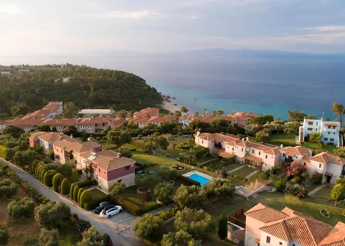 Vilă Rastoni Fabienne Shared Pool Maisonette, Afytos