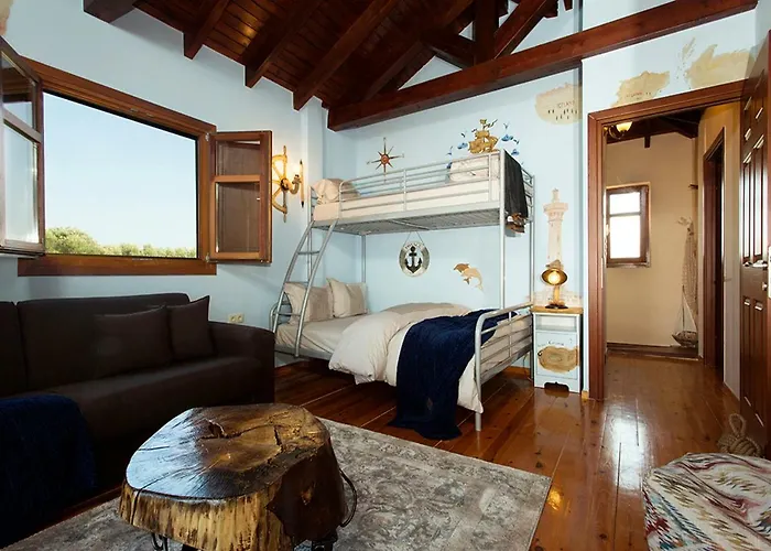 Vilă Rastoni Fabienne Shared Pool Maisonette,