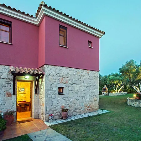 Rastoni Fabienne Shared Pool Maisonette, * Afytos