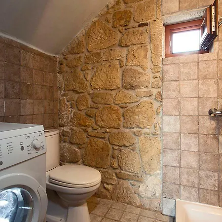 Rastoni Fabienne Shared Pool Maisonette, * Afytos