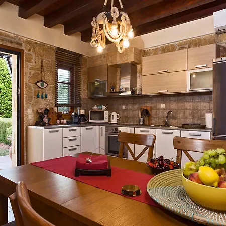 Villa Rastoni Fabienne Shared Pool Maisonette,