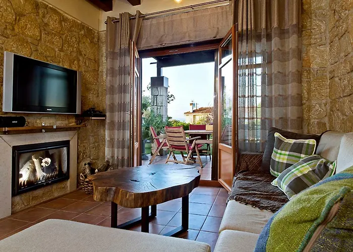 Villa Rastoni Fabienne Shared Pool Maisonette, *